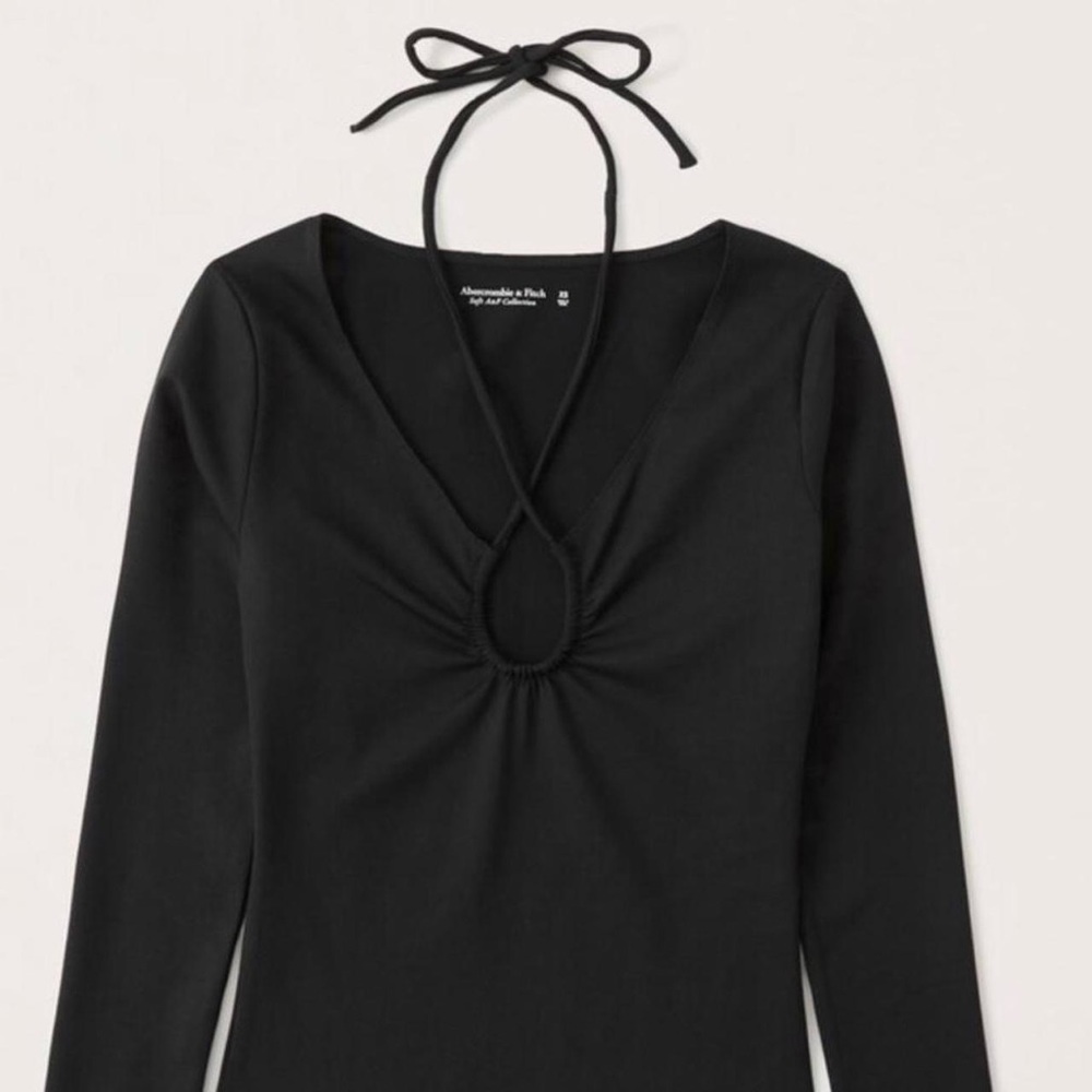 Abercrombie and fitch keyhole top